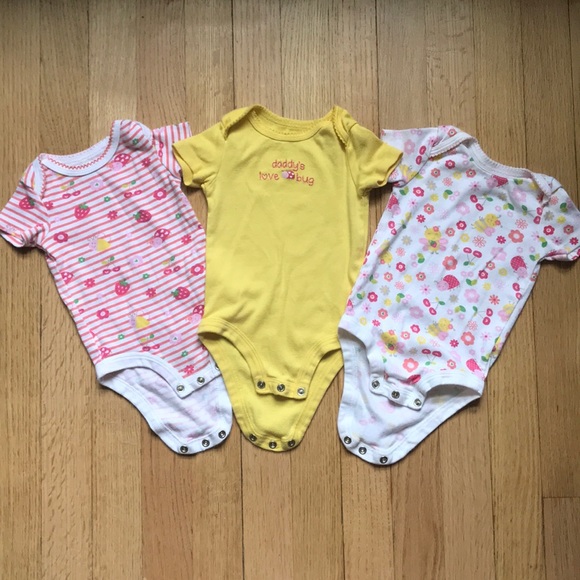 NEW Baby Girl Love Bug Lady Bug One Piece Sizes 3-6 /& 6-9 Month Valentines Day